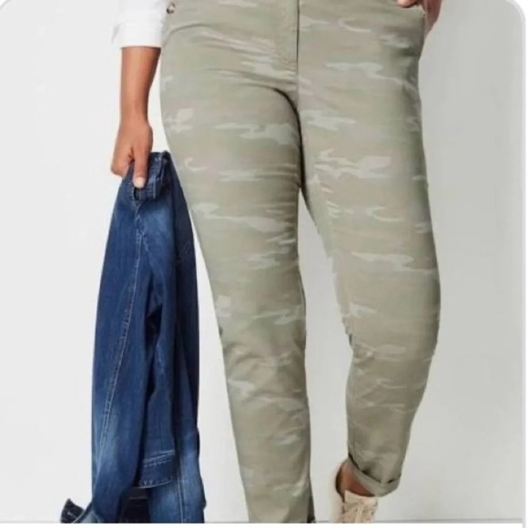 NWOT J.Jill Extrasoft Chino Washed Sage Camouflage Camo Print 14 - Picture 1 of 16